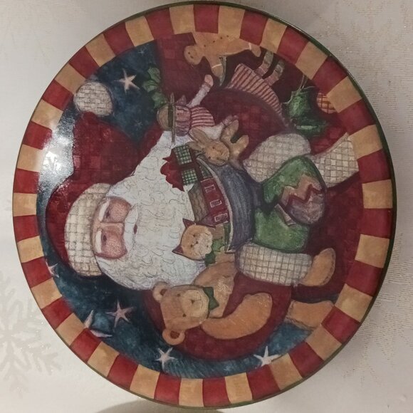 Ceramic plates with Christmas pictures on. Set of 4 - Picture 4 of 9